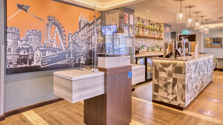 <b>Premier Inn Berwick-upon-Tweed hotel Lobby</b>. Images powered by <a href="https://www.leonardoworldwide.com/" title="Leonardo Worldwide" target="_blank">Leonardo</a>.