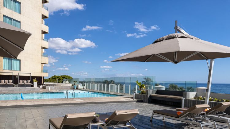 Crowne Plaza Santo Domingo Pool