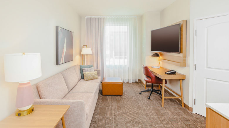 <b>Staybridge Suites Nashville Midtown Room</b>. Images powered by <a href="https://www.leonardoworldwide.com/" title="Leonardo Worldwide" target="_blank">Leonardo</a>.