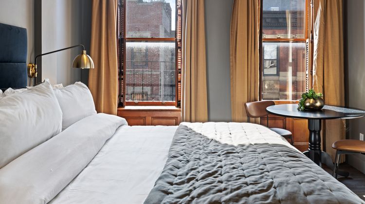 Historic Blue Moon Hotel Room