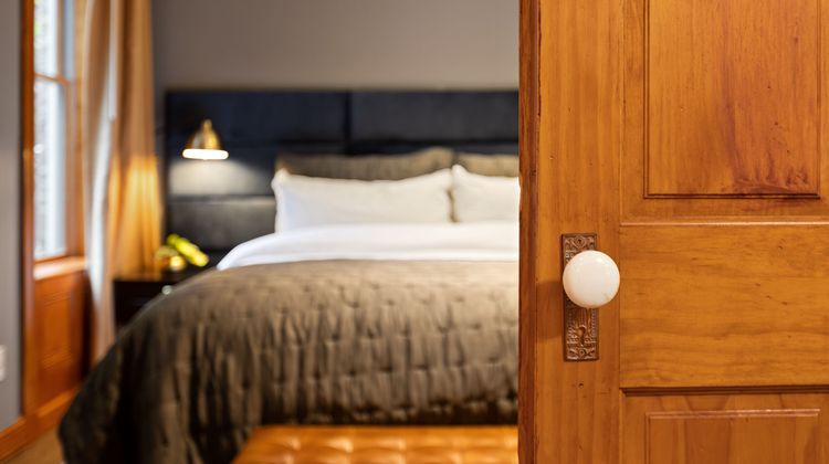 Historic Blue Moon Hotel Room