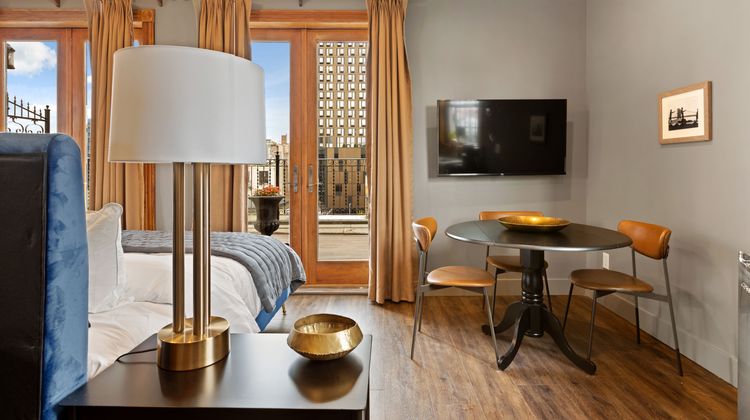 Historic Blue Moon Hotel Room