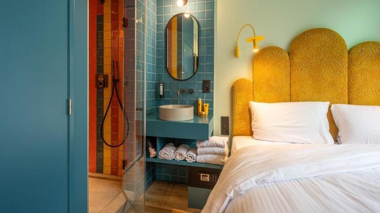 <b>Hotel P6 Antwerp Room</b>. Images powered by <a href="https://www.leonardoworldwide.com/" title="Leonardo Worldwide" target="_blank">Leonardo</a>.