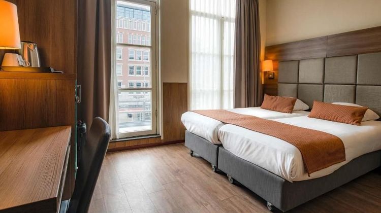 Hotel Cordial Room