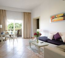 Swiss Inn Pyramids Golf Resort Room