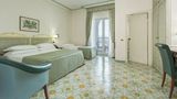 Lloyd's Baia Hotel Room