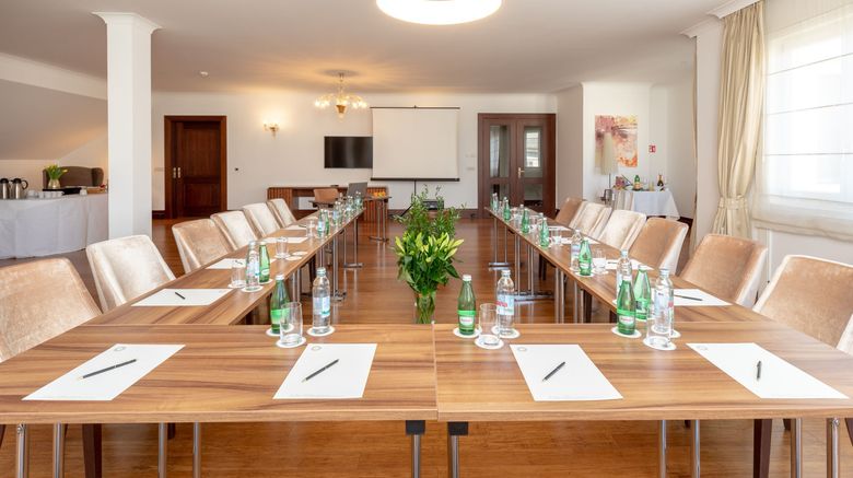 <b>Le Premier Meeting</b>. Images powered by <a href="https://www.leonardoworldwide.com/" title="Leonardo Worldwide" target="_blank">Leonardo</a>.