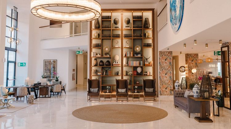 Hotel Fariones Lobby
