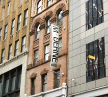 Moderne Hotel NYC Exterior