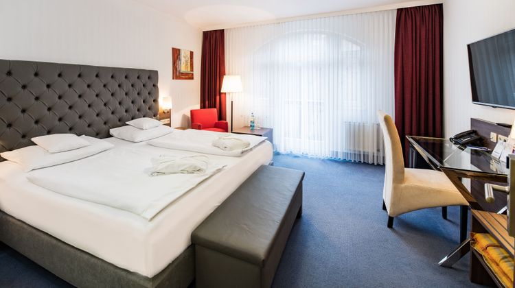 Goebel's Vital Hotel Room