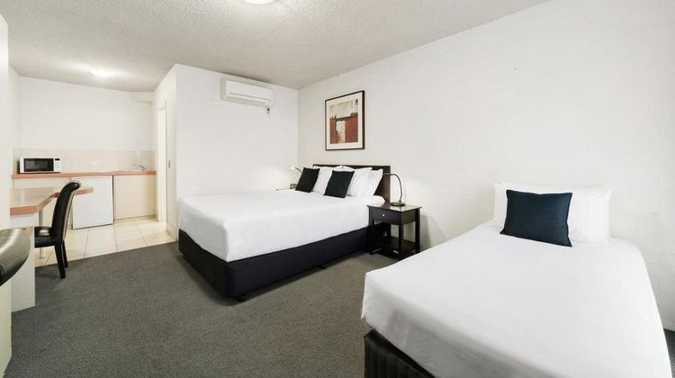 City Reach Motel Room