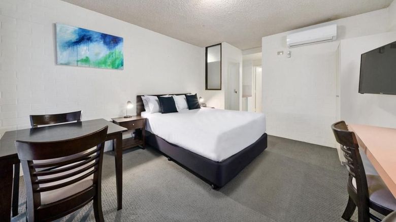 <b>City Reach Motel Room</b>. Images powered by <a href="https://www.leonardoworldwide.com/" title="Leonardo Worldwide" target="_blank">Leonardo</a>.