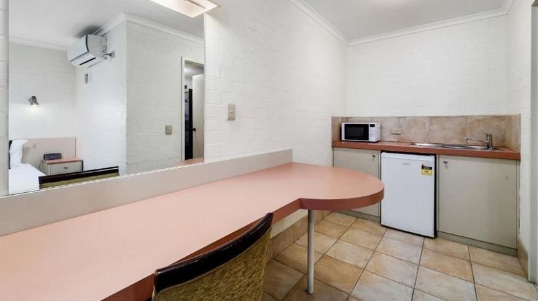 <b>City Reach Motel Room</b>. Images powered by <a href="https://www.leonardoworldwide.com/" title="Leonardo Worldwide" target="_blank">Leonardo</a>.