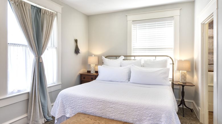 <b>Katy House Bed & Breakfast Room</b>. Images powered by <a href="https://www.leonardoworldwide.com/" title="Leonardo Worldwide" target="_blank">Leonardo</a>.