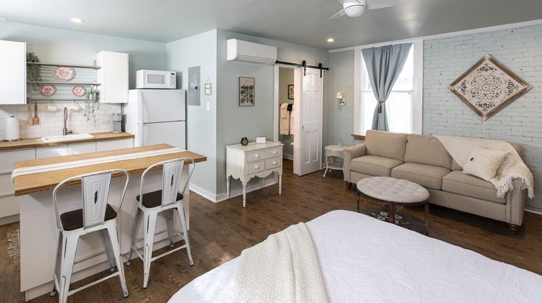 <b>Katy House Bed & Breakfast Room</b>. Images powered by <a href="https://www.leonardoworldwide.com/" title="Leonardo Worldwide" target="_blank">Leonardo</a>.