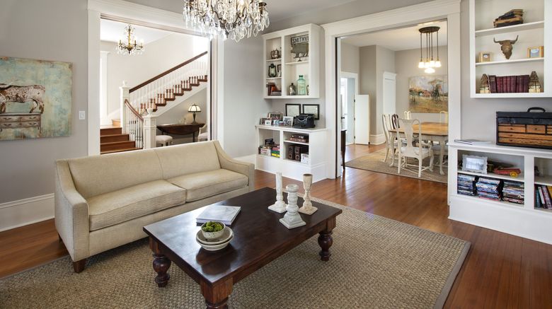 <b>Katy House Bed & Breakfast Lobby</b>. Images powered by <a href="https://www.leonardoworldwide.com/" title="Leonardo Worldwide" target="_blank">Leonardo</a>.