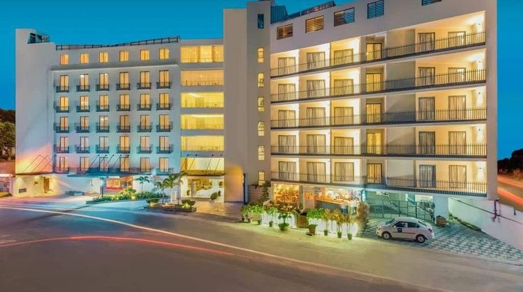 Hotel Deccan Serai Exterior