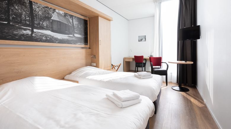 <b>Hotel Hulsman Room</b>. Images powered by <a href="https://www.leonardoworldwide.com/" title="Leonardo Worldwide" target="_blank">Leonardo</a>.