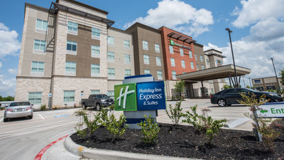 Holiday Inn Express & Suites Houston SE