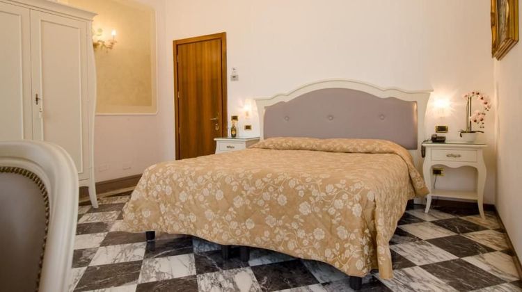 Villa Stucky Room