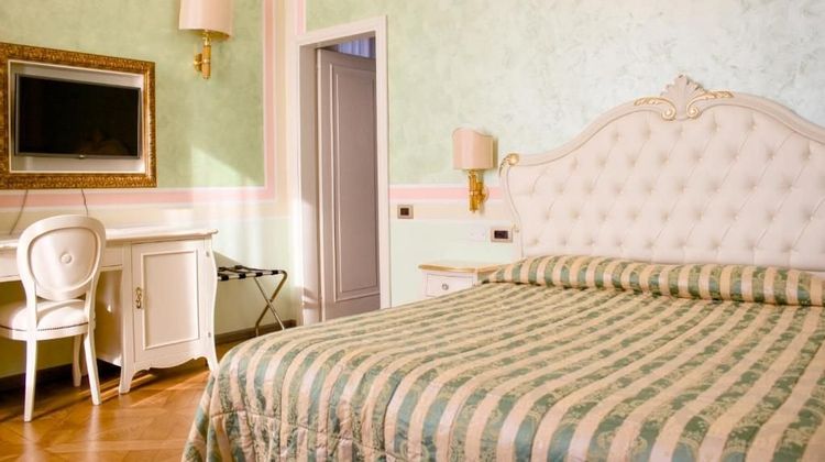 Villa Stucky Room