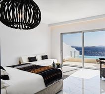 Kouros Hotel & Suites Room