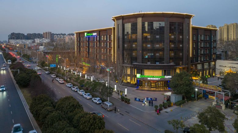 <b>Holiday Inn Express Zhengzhou Guancheng Exterior</b>. Images powered by <a href="https://www.leonardoworldwide.com/" title="Leonardo Worldwide" target="_blank">Leonardo</a>.