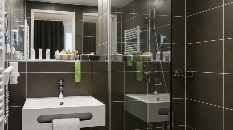 <b>Jufa Hotel Hamburg Hafencity Room</b>. Images powered by <a href="https://www.leonardoworldwide.com/" title="Leonardo Worldwide" target="_blank">Leonardo</a>.