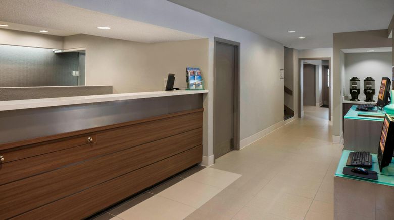 <b>Residence Inn by Marriott Nashville Arpt Lobby</b>. Images powered by <a href="https://www.leonardoworldwide.com/" title="Leonardo Worldwide" target="_blank">Leonardo</a>.