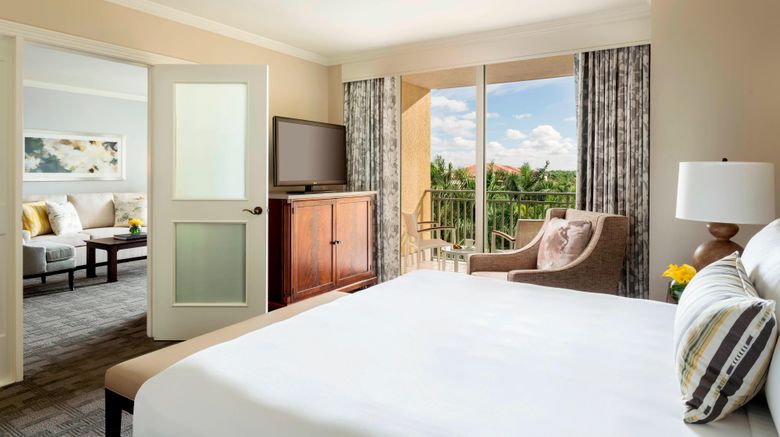 <b>The Ritz-Carlton Naples, Tiburon Suite</b>. Images powered by <a href="https://www.leonardoworldwide.com/" title="Leonardo Worldwide" target="_blank">Leonardo</a>.