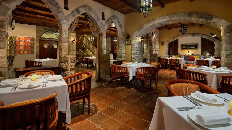 Le Meridien Jakarta Restaurant