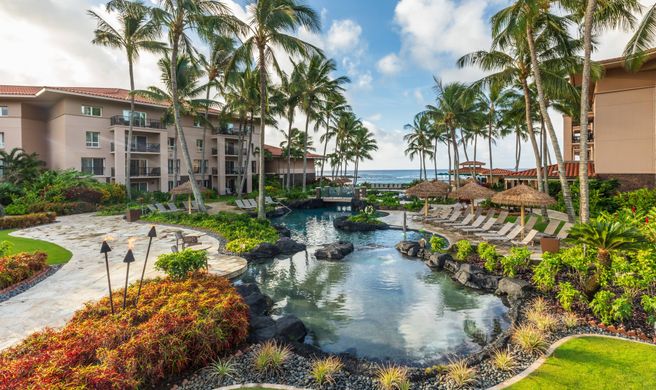 Marriott's Waiohai Beach Club Exterior