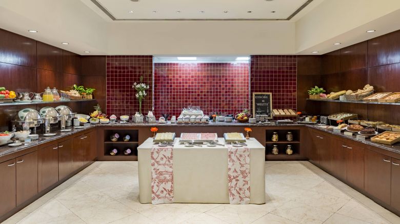 <b>Sheraton Mendoza Hotel Restaurant</b>. Images powered by <a href="https://www.leonardoworldwide.com/" title="Leonardo Worldwide" target="_blank">Leonardo</a>.