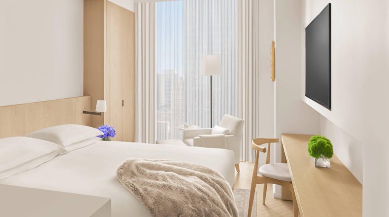<b>The Times Square EDITION Room</b>. Images powered by <a href="https://www.leonardoworldwide.com/" title="Leonardo Worldwide" target="_blank">Leonardo</a>.
