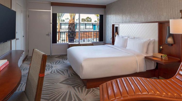 Hotel Adeline, Tribute Portfolio Room