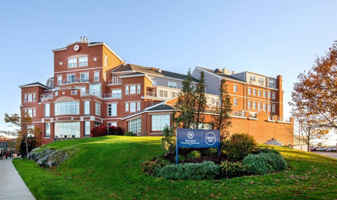 Sheraton Portsmouth Harborside Hotel Exterior