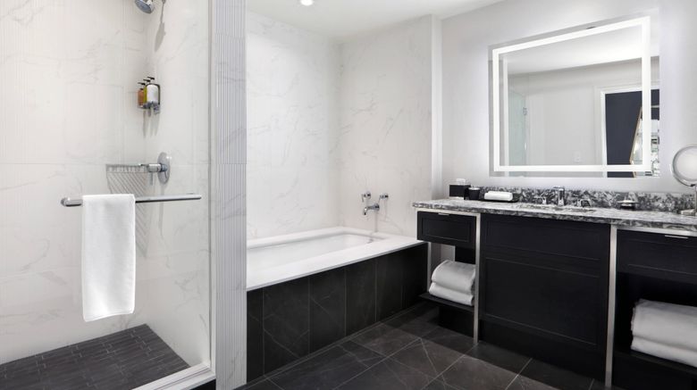 <b>The Gwen, a Luxury Collection Hotel Room</b>. Images powered by <a href="https://www.leonardoworldwide.com/" title="Leonardo Worldwide" target="_blank">Leonardo</a>.