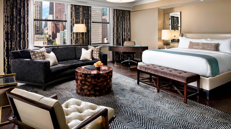 <b>The Gwen, a Luxury Collection Hotel Suite</b>. Images powered by <a href="https://www.leonardoworldwide.com/" title="Leonardo Worldwide" target="_blank">Leonardo</a>.