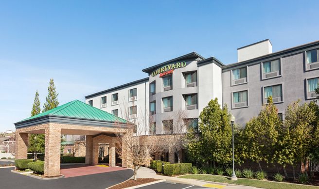 Courtyard Sacramento Folsom Exterior
