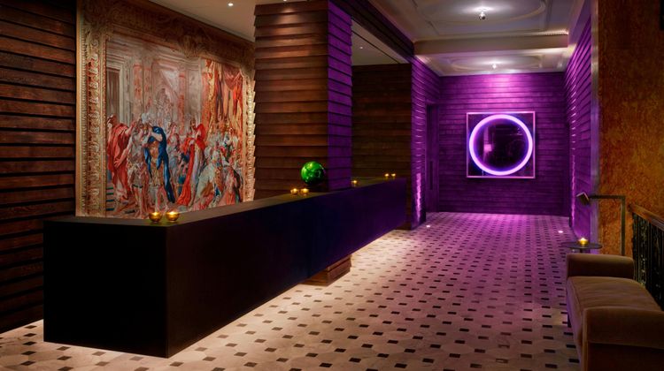 The London EDITION Lobby