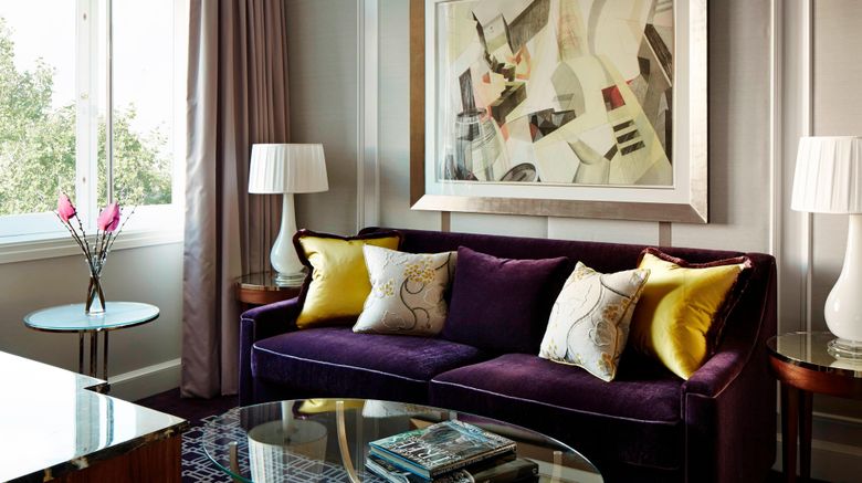 <b>London Marriott Hotel Park Lane Suite</b>. Images powered by <a href="https://www.leonardoworldwide.com/" title="Leonardo Worldwide" target="_blank">Leonardo</a>.
