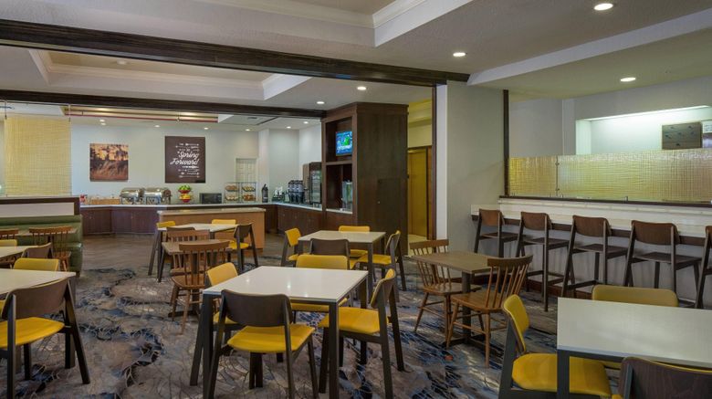 <b>Fairfield Inn & Suites Restaurant</b>. Images powered by <a href="https://www.leonardoworldwide.com/" title="Leonardo Worldwide" target="_blank">Leonardo</a>.