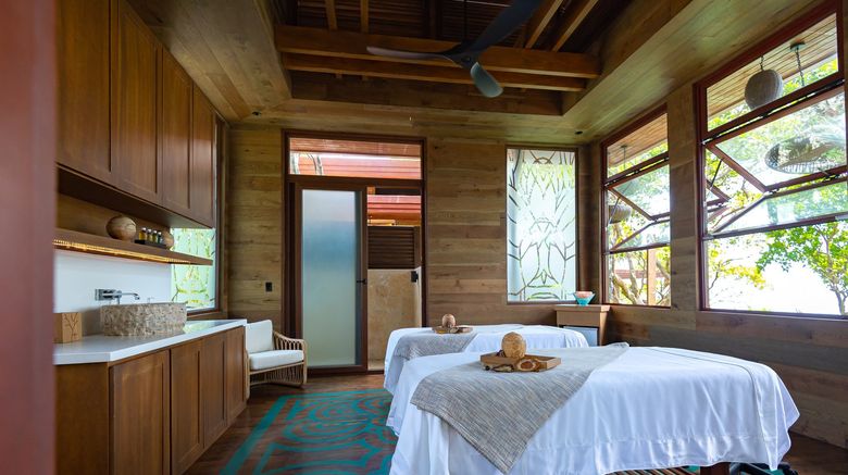 <b>Kimpton Grand Roatan Resort Spa</b>. Images powered by <a href="https://www.leonardoworldwide.com/" title="Leonardo Worldwide" target="_blank">Leonardo</a>.