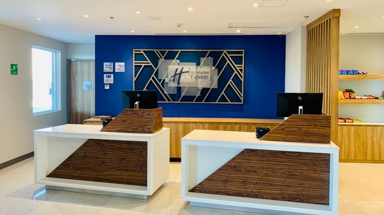 Holiday Inn Express Vallarta Poniente Lobby