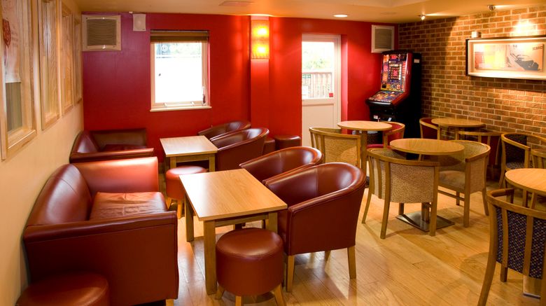 <b>Premier Inn London Heathrow A. (M4, J4) Restaurant</b>. Images powered by <a href="https://www.leonardoworldwide.com/" title="Leonardo Worldwide" target="_blank">Leonardo</a>.