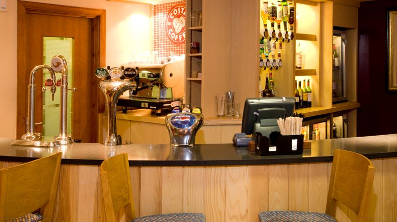 <b>Premier Inn London Heathrow A. (M4, J4) Restaurant</b>. Images powered by <a href="https://www.leonardoworldwide.com/" title="Leonardo Worldwide" target="_blank">Leonardo</a>.