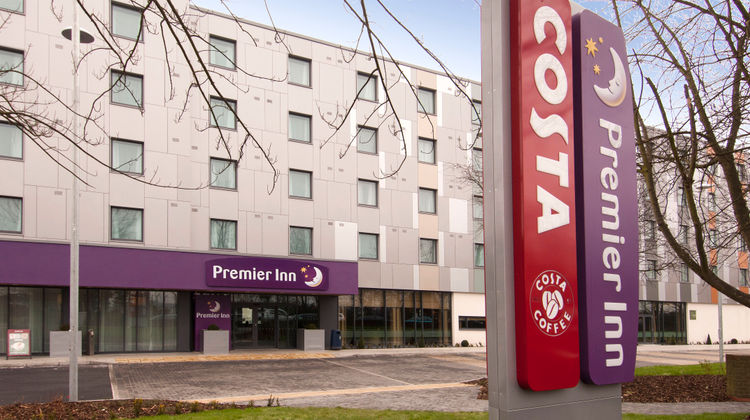 Premier Inn London Heathrow Airport (T5) Exterior