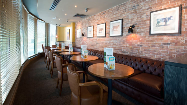 Premier Inn London Woolwich Restaurant