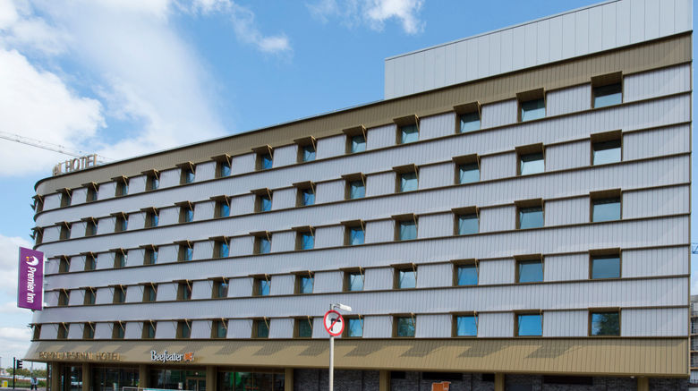 <b>Premier Inn London Woolwich Exterior</b>. Images powered by <a href="https://www.leonardoworldwide.com/" title="Leonardo Worldwide" target="_blank">Leonardo</a>.