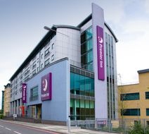 Premier Inn London Wimbledon South Exterior